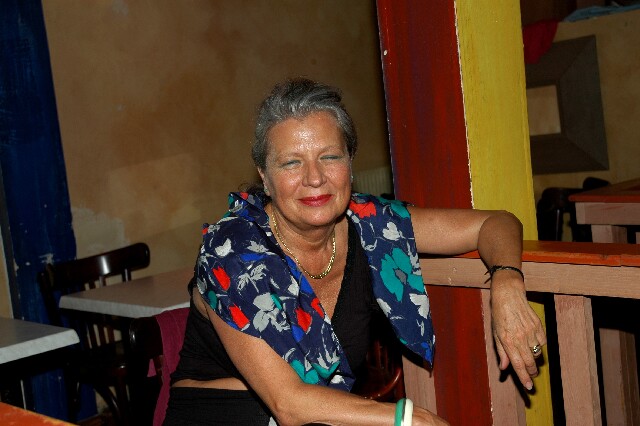 min 2006 05 02 latino 122